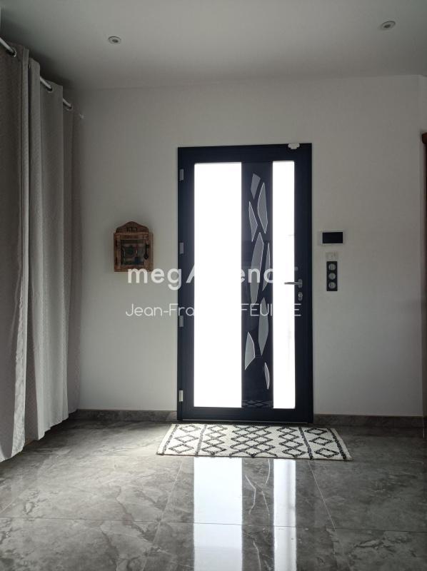 Maison - 200 m² - 6 pièces