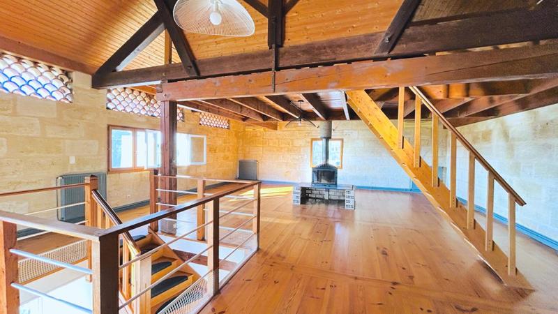 Maison - 162 m² - 3 pièces