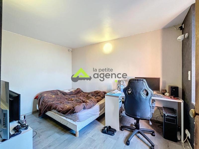 Maison - 130 m² - 10 pièces