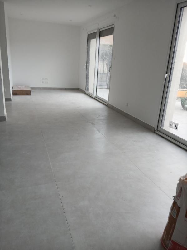 Maison - 98 m² - 5 pièces