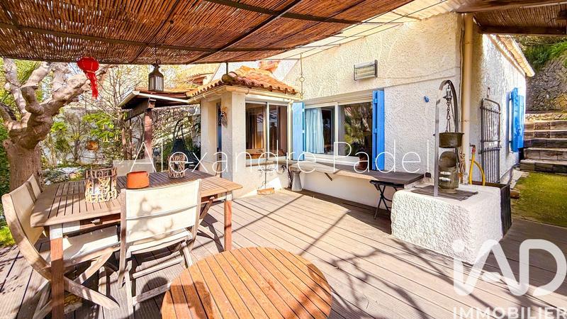 Maison - 92 m² - 3 pièces