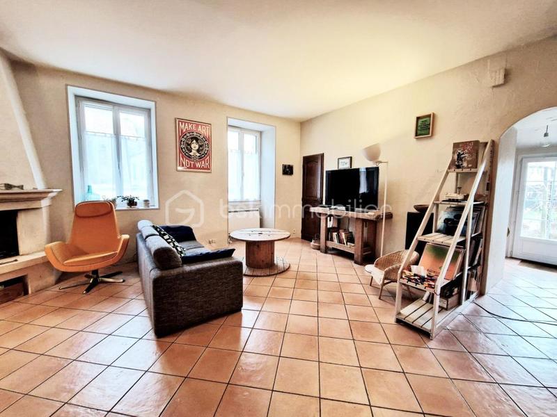 Maison ancienne - 116 m² - 7 pièces