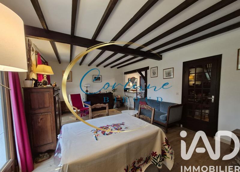 Maison - 137 m² - 6 pièces