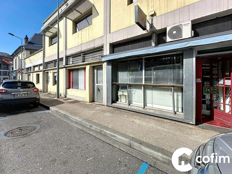 Local commercial - 97 m²