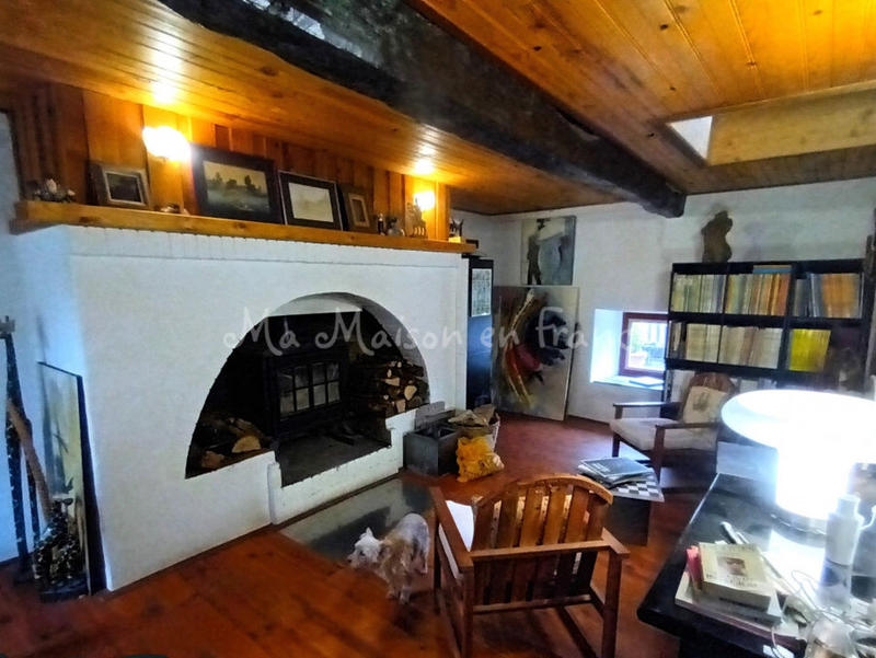 Maison chambre d'hôtes - 240 m² - 8 pièces