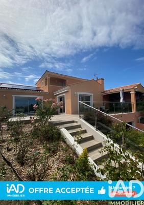 Maison - 196 m² - 6 pièces