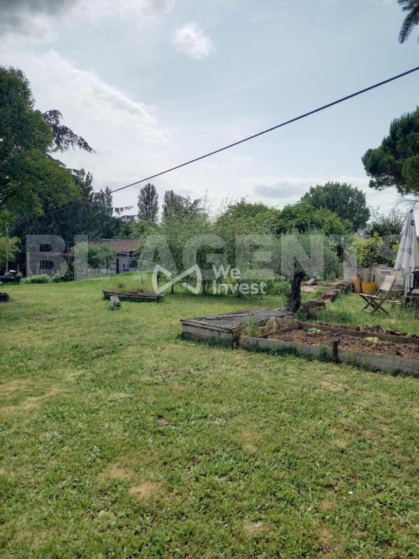 Maison ancienne - 300 m² - 11 pièces