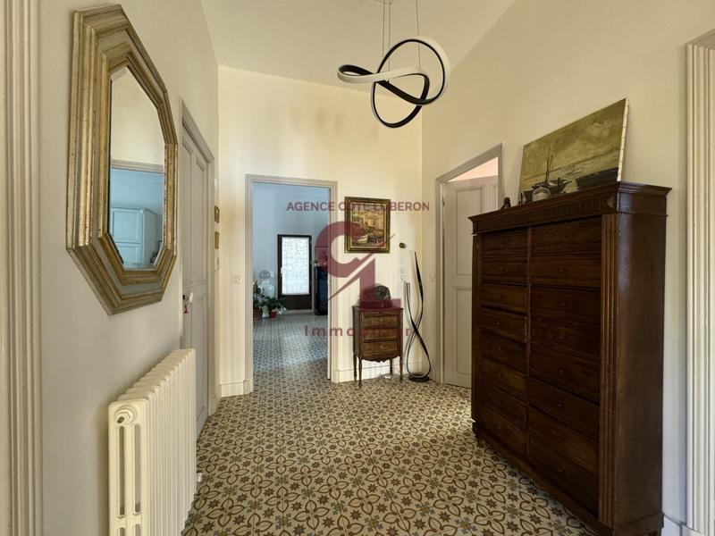 Maison - 178 m² - 6 pièces