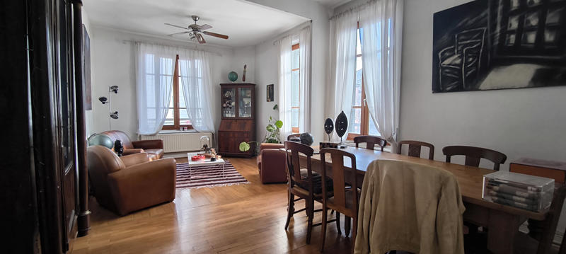 Appartement - 98 m² - 5 pièces