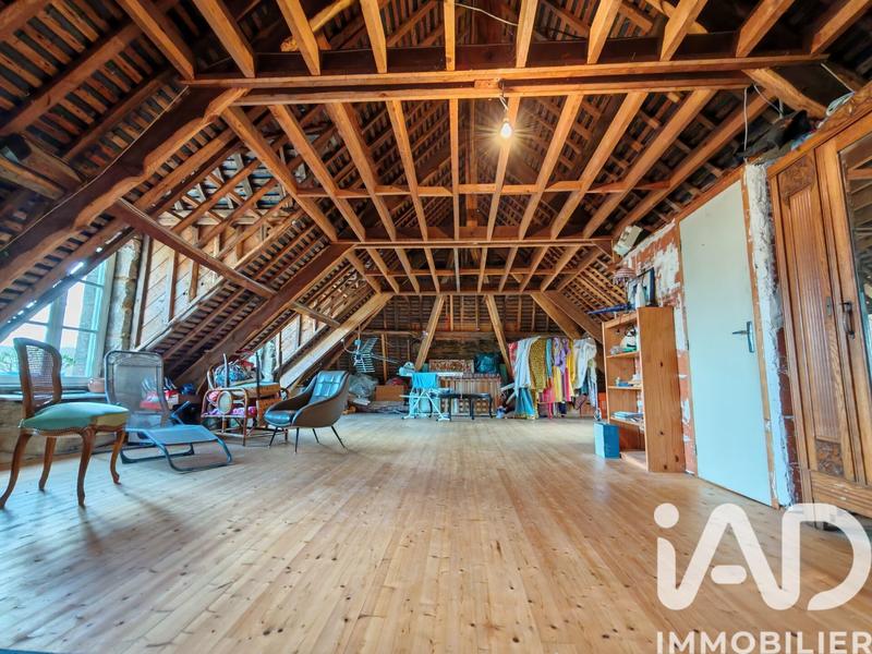 Maison - 187 m² - 7 pièces