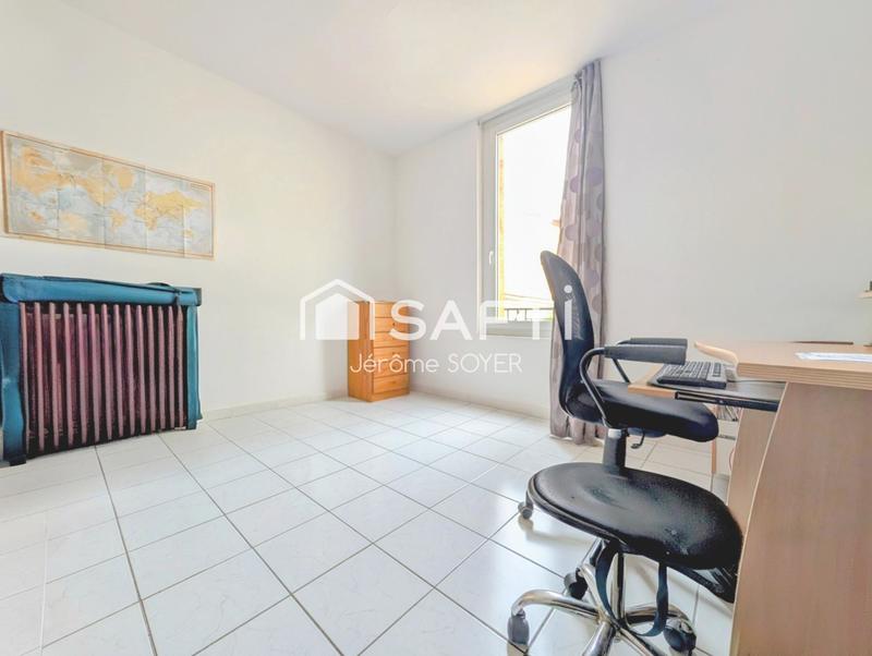 Maison - 175 m² - 8 pièces