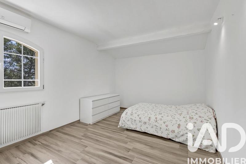 Maison - 170 m² - 6 pièces