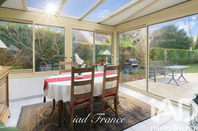 Maison - 102 m² - 6 pièces