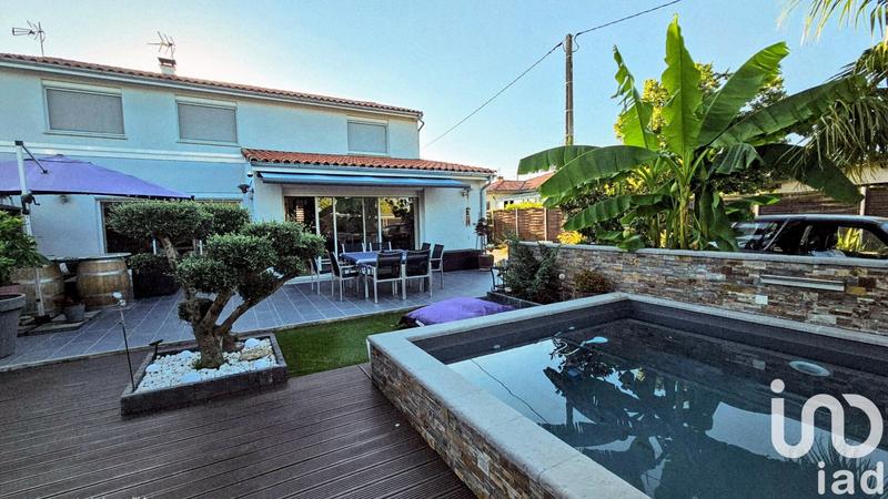 Maison - 214 m² - 7 pièces