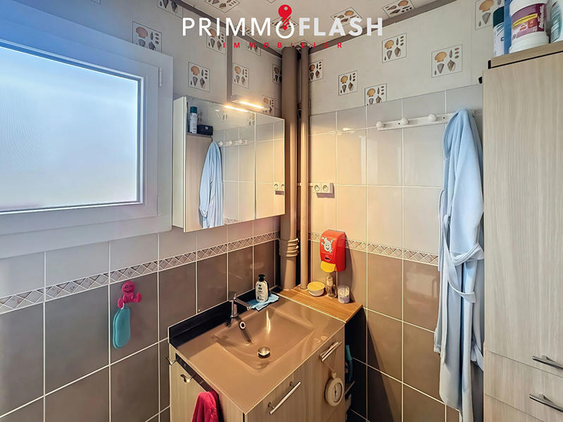 Appartement - 79 m² - 4 pièces