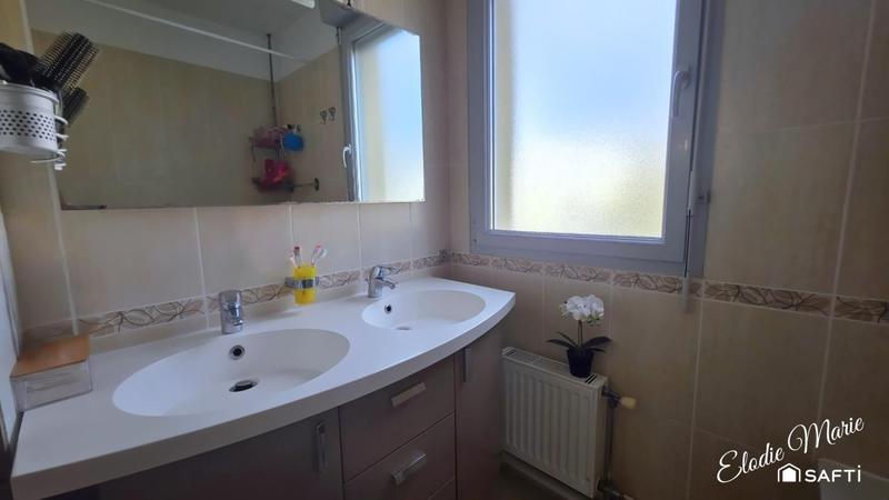 Maison - 91 m² - 5 pièces