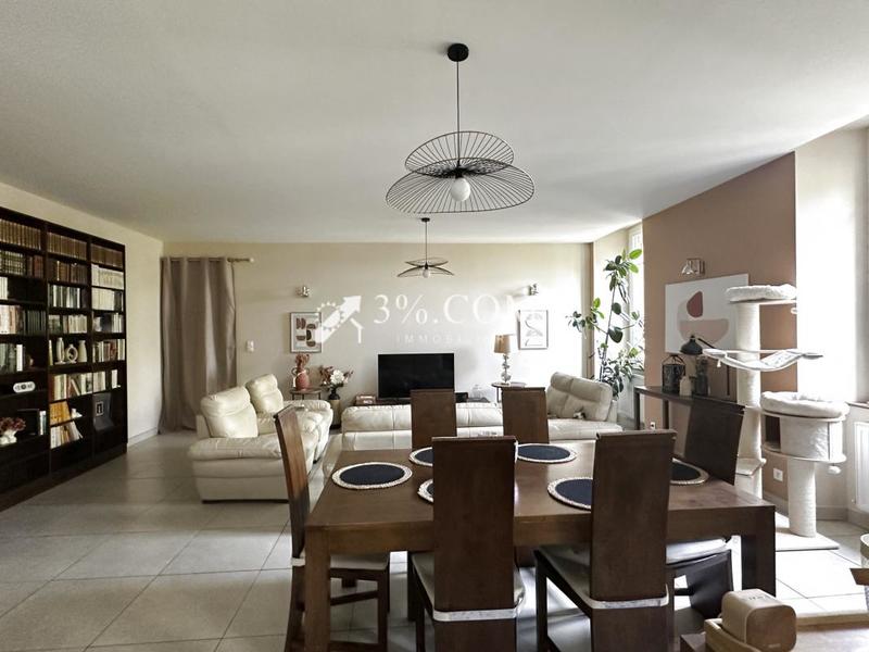 Appartement - 122 m² - 5 pièces