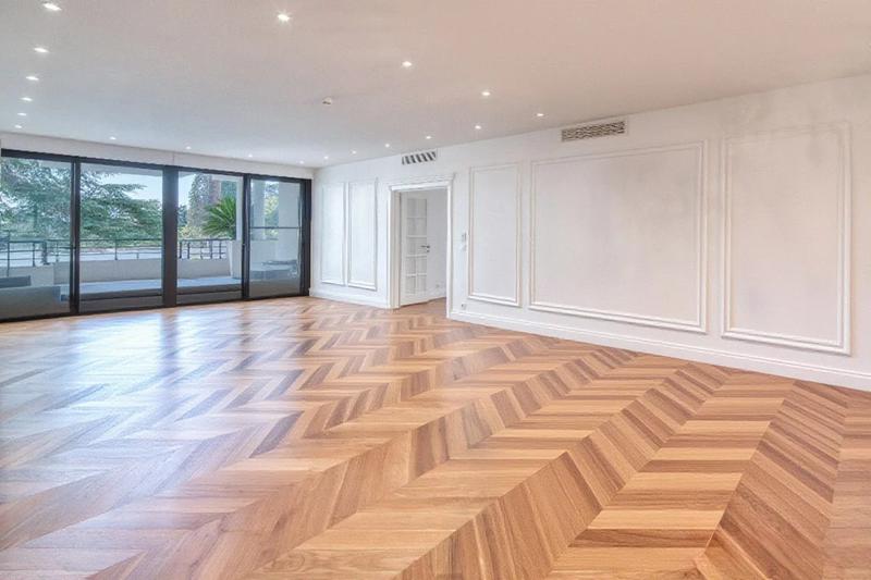 Appartement - 157 m² - 4 pièces