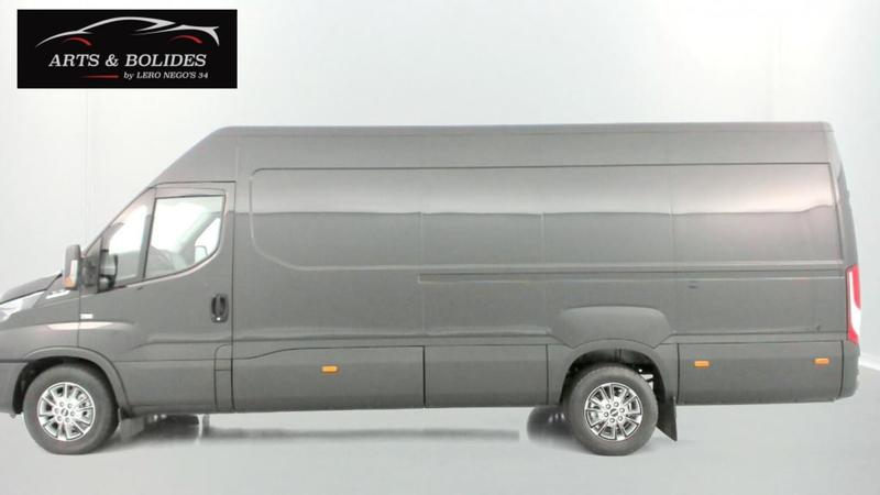 Iveco Daily Fourgon 35s16a8 4100 2.3 156ch 16m³ Hi-Matic