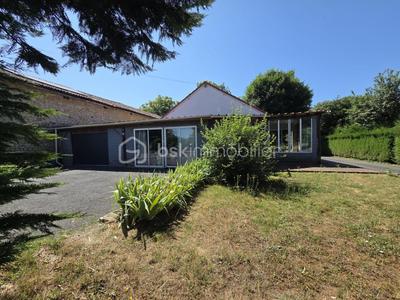 Maison traditionnelle - 87 m² - 3 pièces