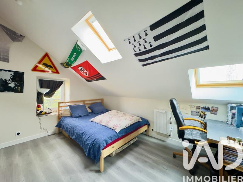 Maison - 200 m² - 8 pièces