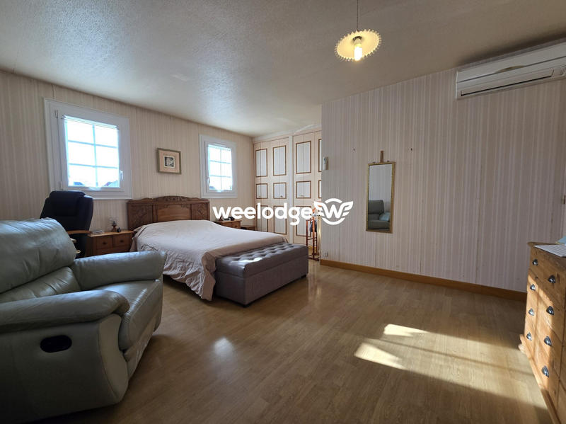 Maison - 142 m² - 6 pièces