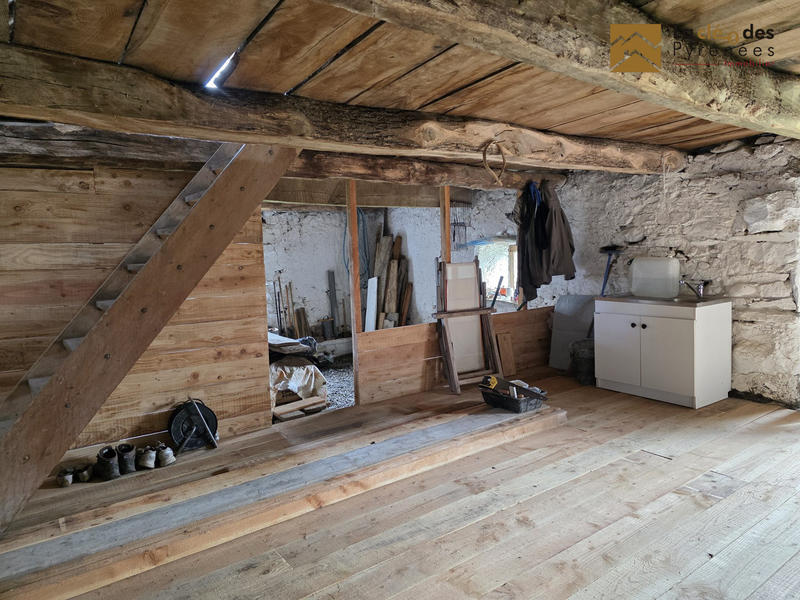 Maison ancienne - 90 m² - 2 pièces