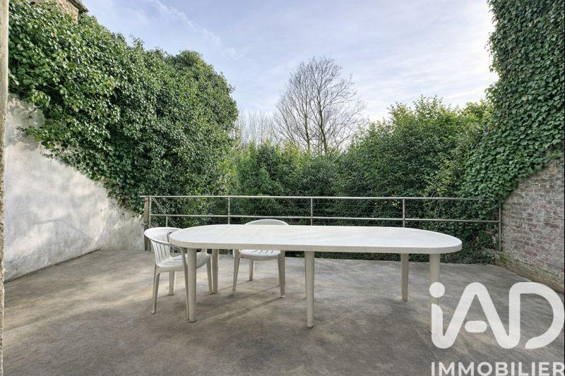 Maison - 90 m² - 3 pièces