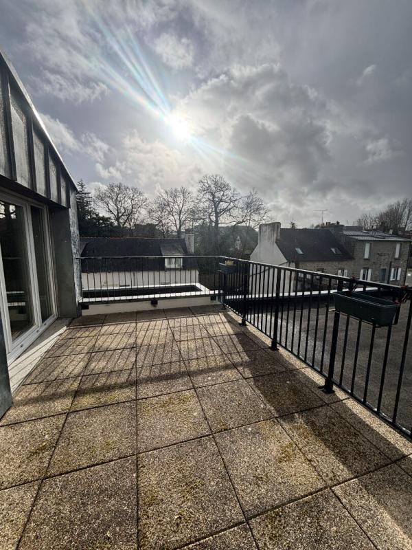 Appartement - 80 m² - 4 pièces