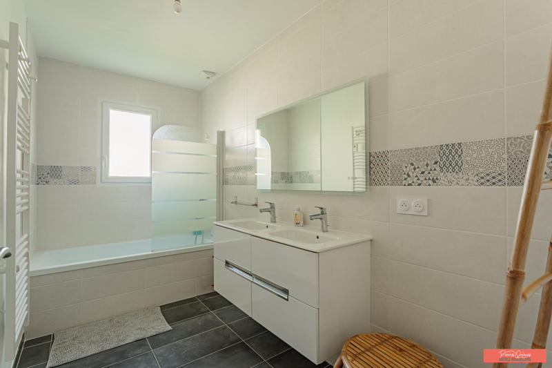 Maison - 132 m² - 5 pièces