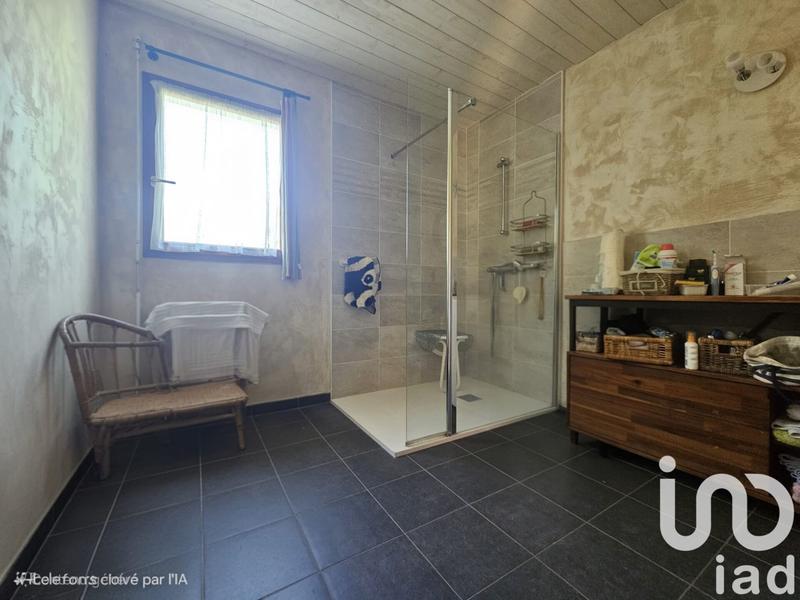 Maison - 150 m² - 7 pièces