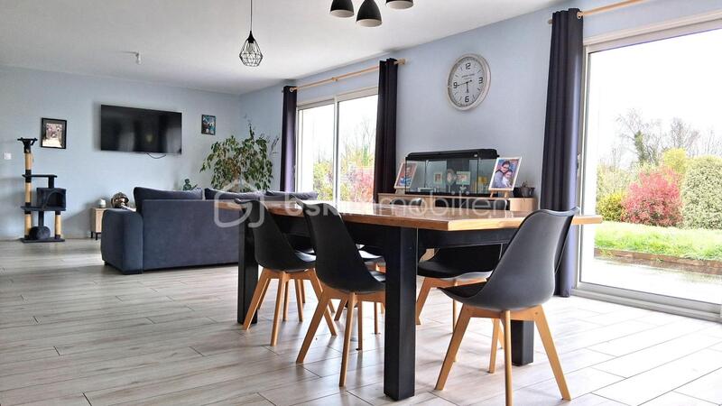 Maison - 141 m² - 6 pièces