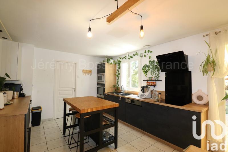 Maison - 99 m² - 4 pièces