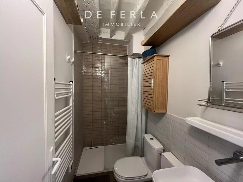 Studio - 19 m² - 1 pièce