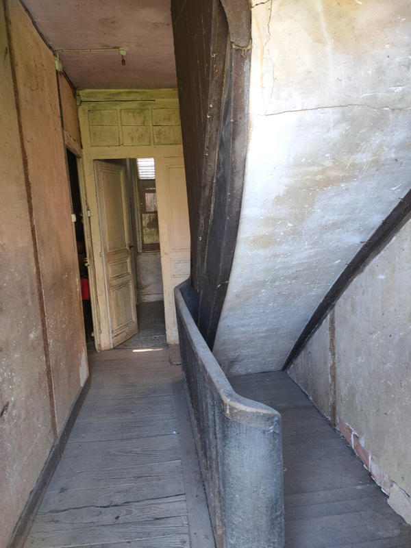 Maison - 177 m² - 12 pièces