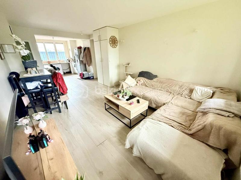 Appartement - 57 m² - 3 pièces