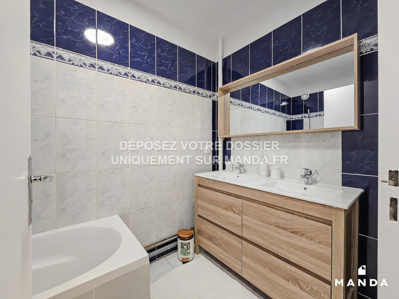 Chambre - 12 m² - 4 pièces