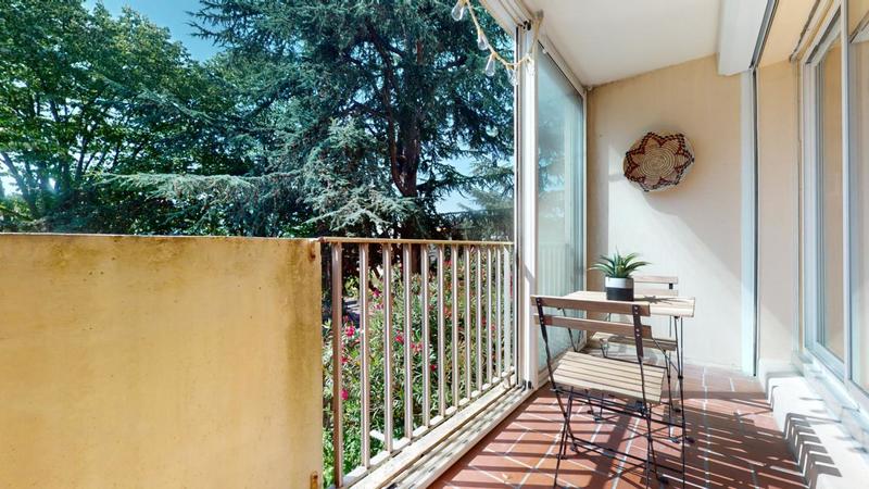 Appartement - 89 m² - 6 pièces