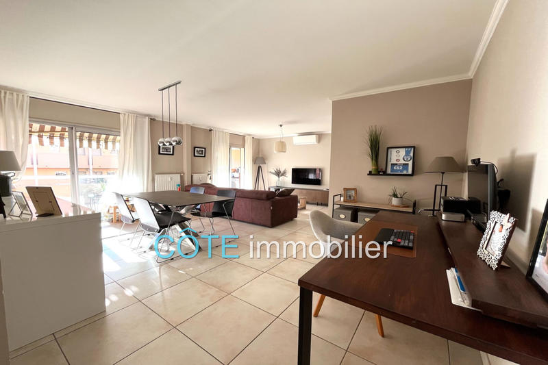 Appartement - 88 m² - 4 pièces