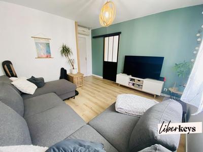 Pavillon - 120 m² - 7 pièces