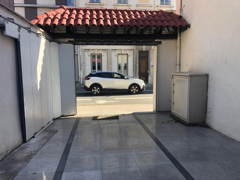 Bureau - 290 m² - 3 pièces