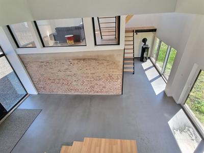 Maison - 161 m² - 6 pièces