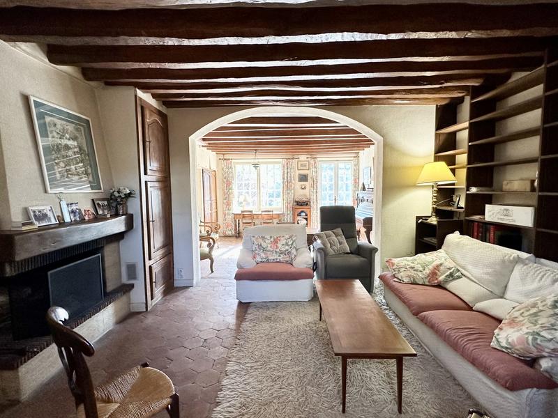 Maison ancienne - 233 m² - 8 pièces