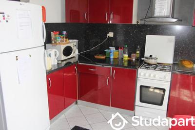 Chambre - 15 m² - 1 pièce