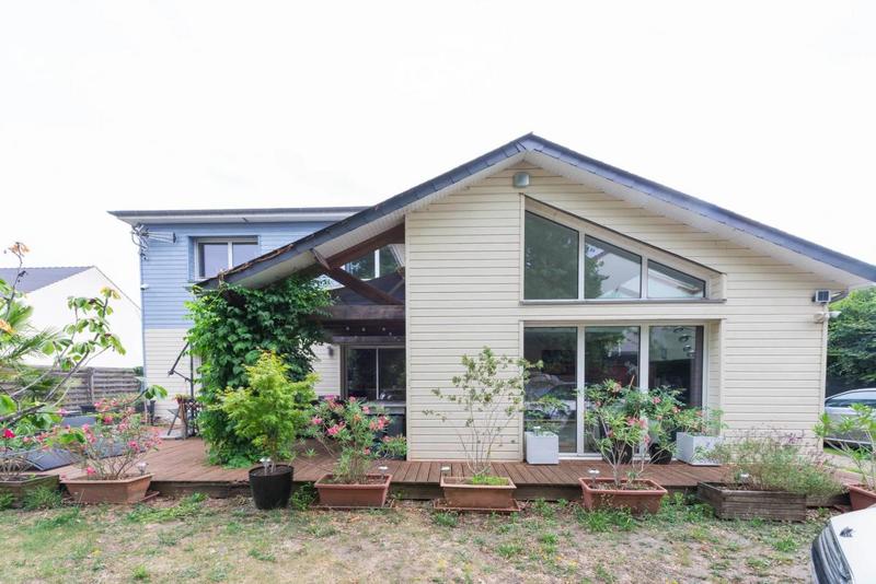 Maison d'architecte - 207 m² - 7 pièces