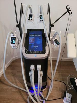 Beauté / Bien-être - 65 m²