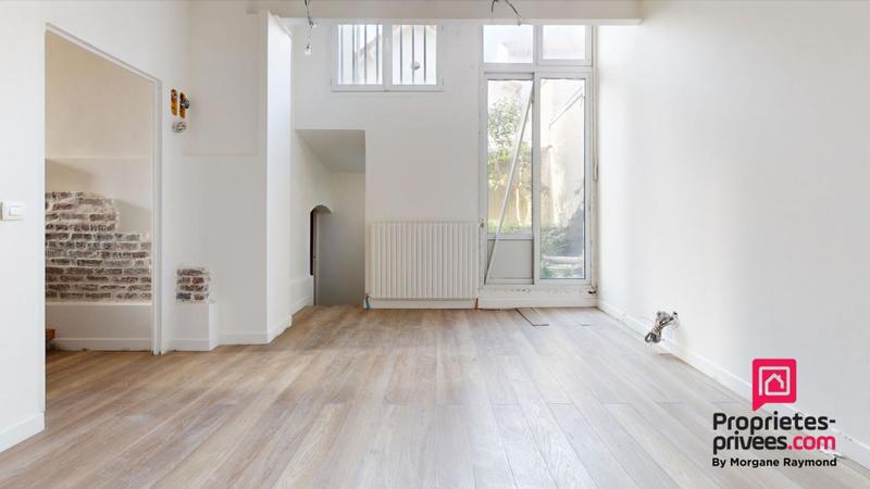 Maison - 121 m² - 5 pièces