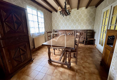 Maison - 84 m² - 5 pièces