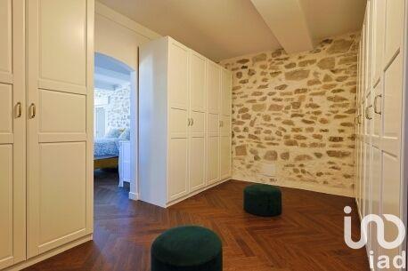 Maison - 870 m² - 13 pièces