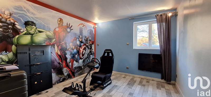 Maison - 198 m² - 9 pièces